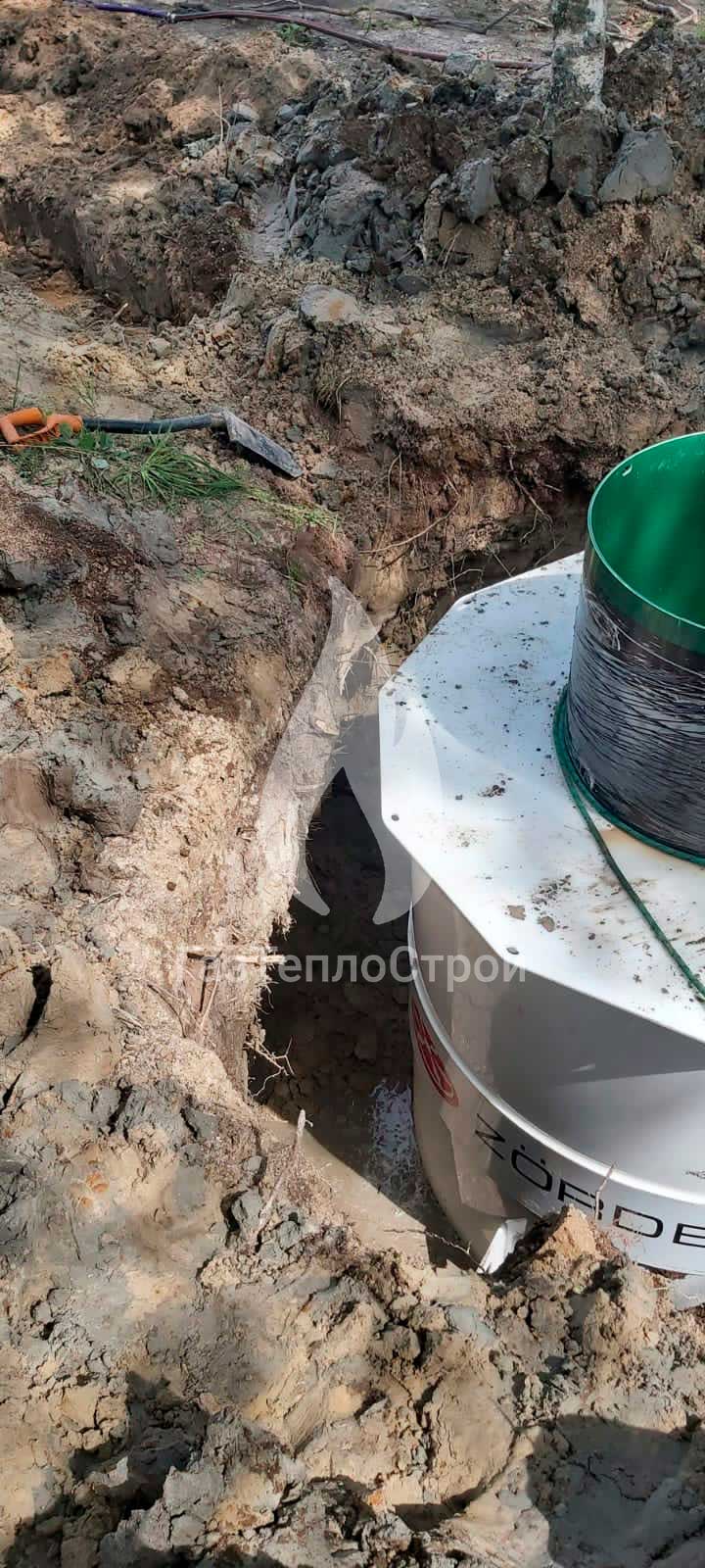 Фото монтажа септика Zorde 4